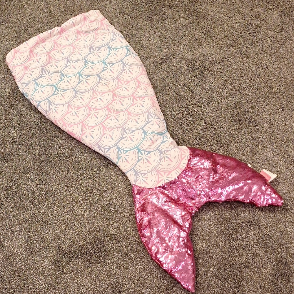 Boat House Pink Sequin Mermaid Tail Blanket